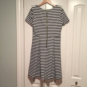 London Times Dress, Size 10, Black/white